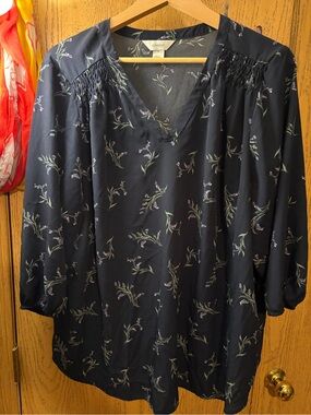 CJ Banks Navy Floral V-Neck Tunic